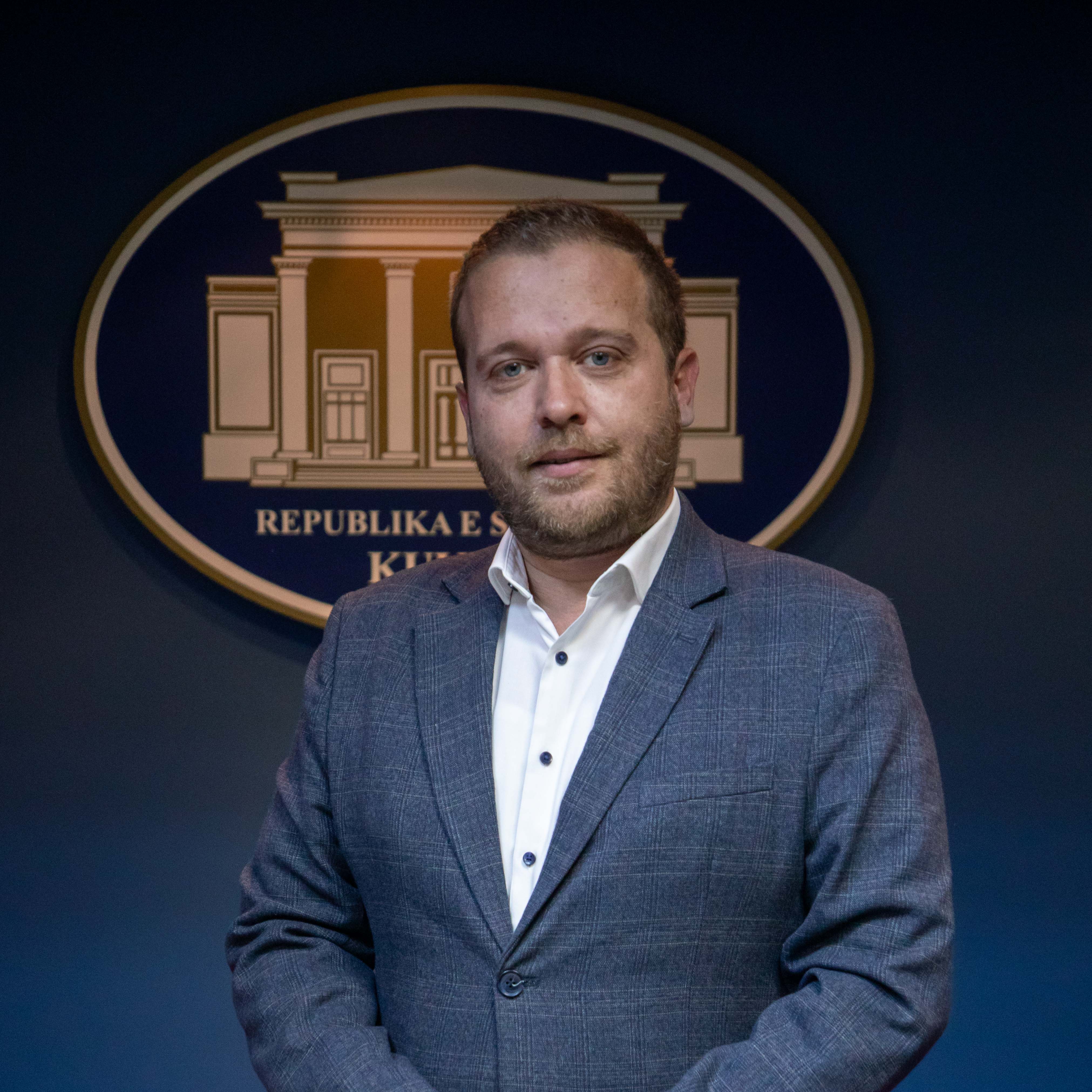 Ardit Bido