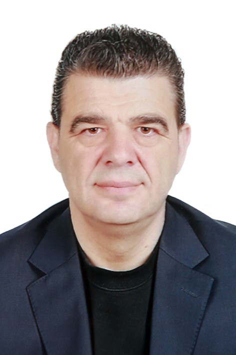 ANDREA MANO