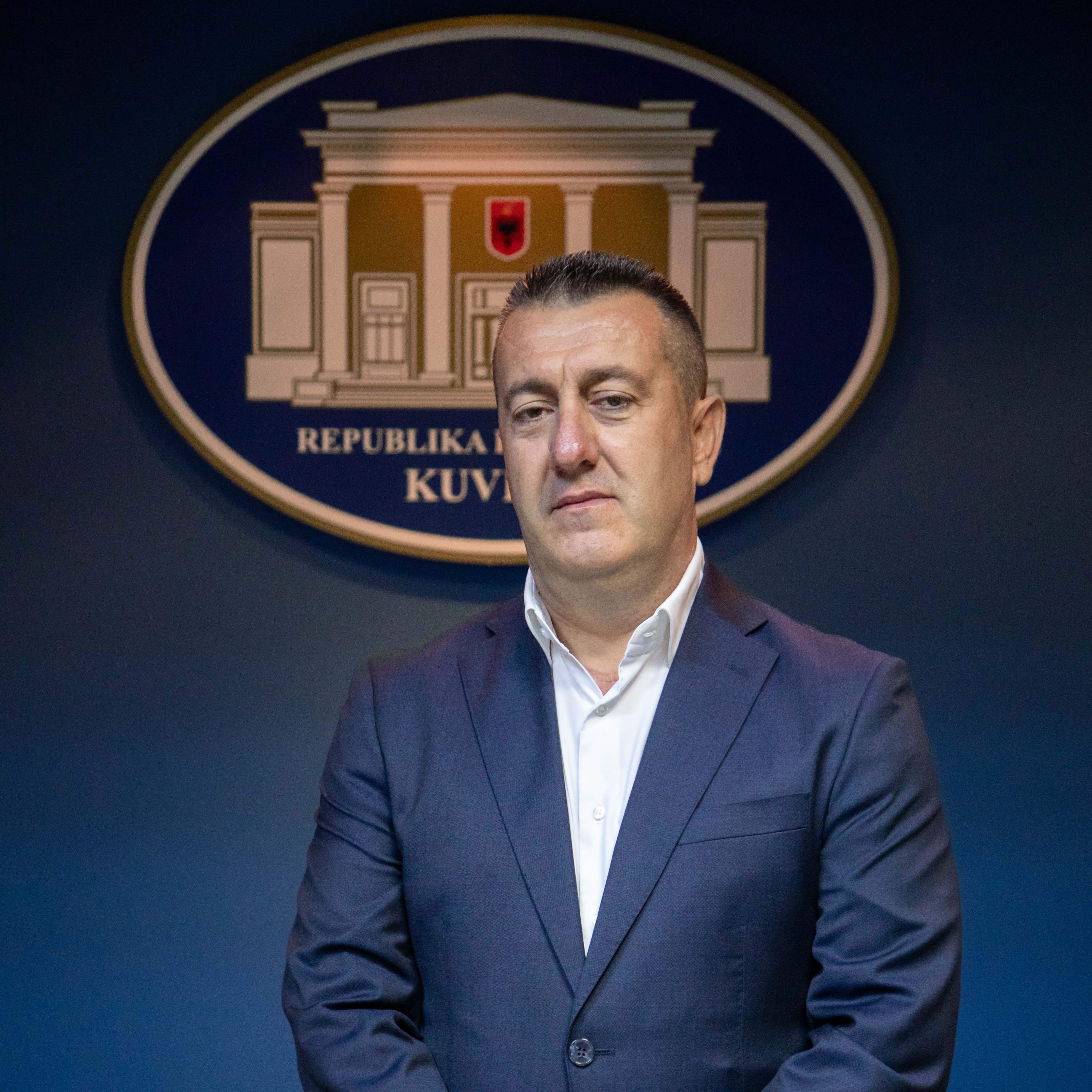 Olsi Komici
