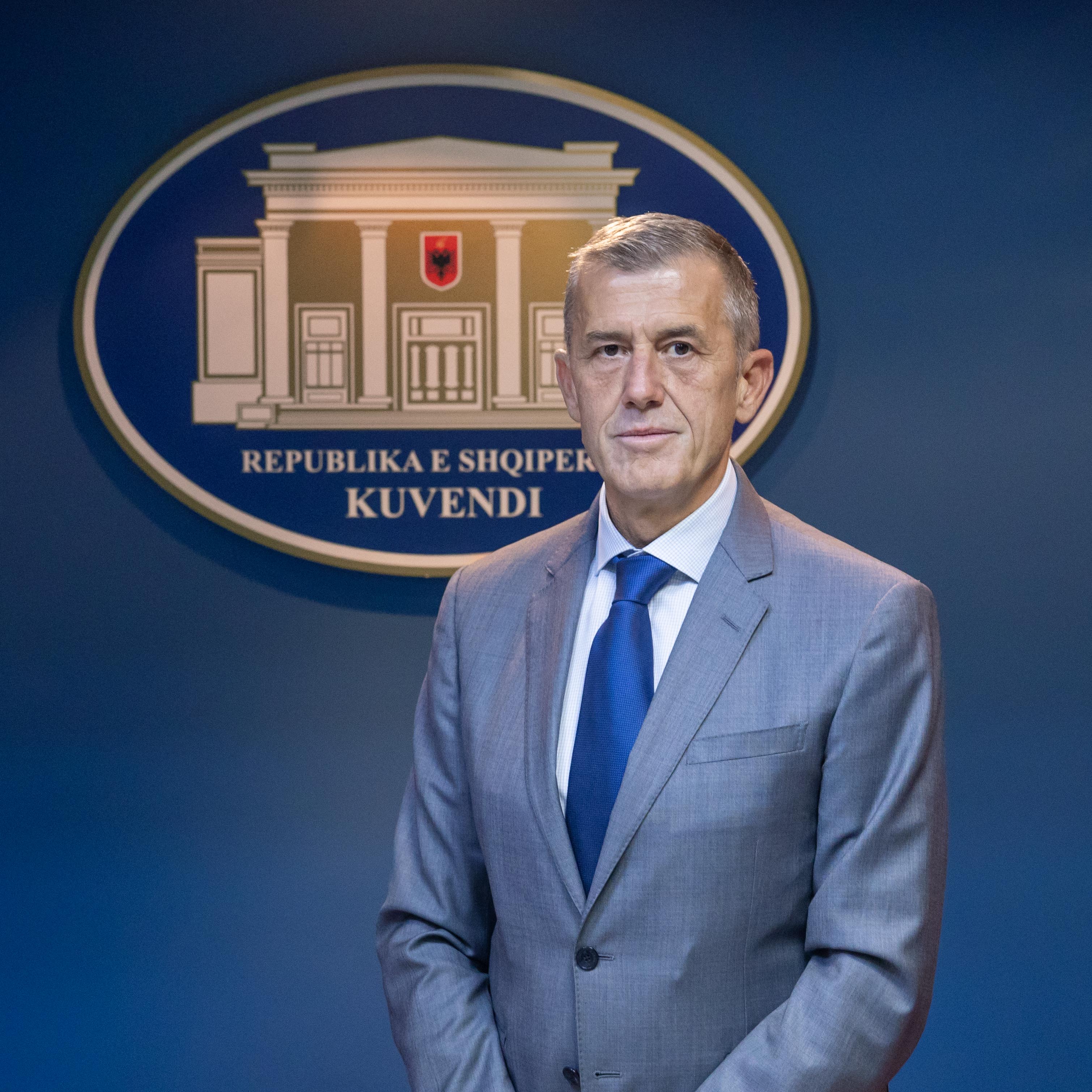 Kliti Hoti