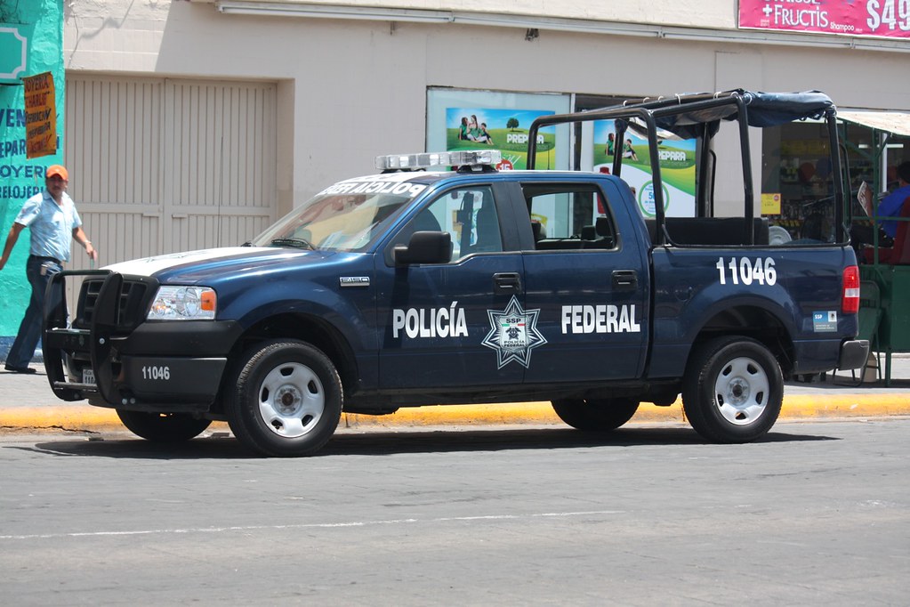 Policía Federal pickup with star emblem, unit 11046, photographed in Ciudad Juárez, 18 June 2008