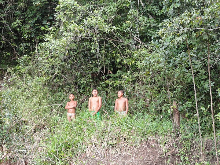 Pemones Childs in San Francisco de Yuruaní (Kumarakapay)